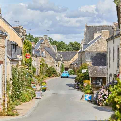 Centre-bourg de Theix