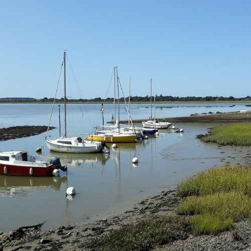 Vue du chenal à Theix-Noyalo